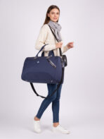 Bolsa Sacola de Viagem Grande Nylon Academia Fim de Semana com Alça Transversal e Encaixe para Mala de Rodinha