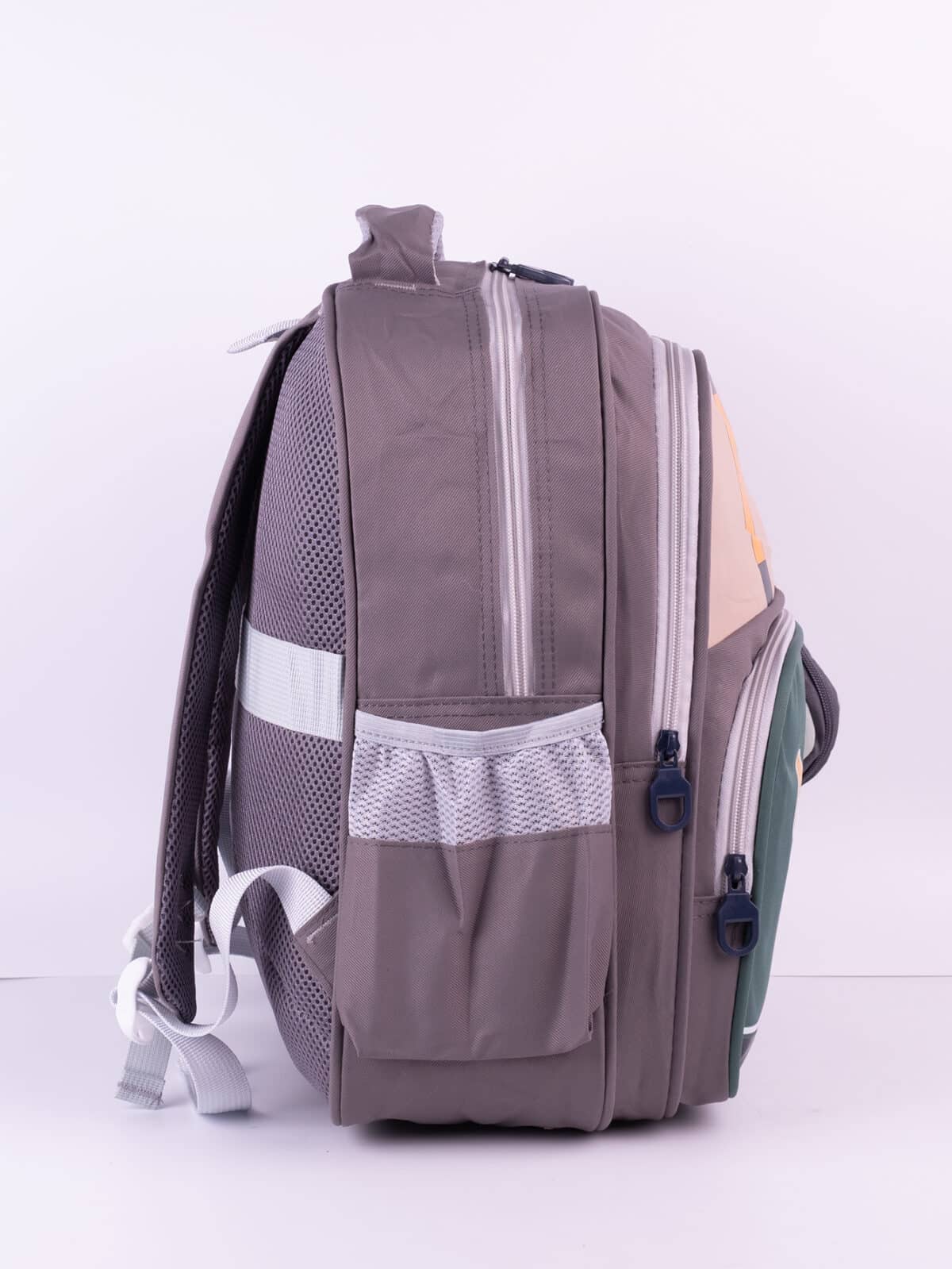 Mochila Escolar Colorblock Moderna Espaçosa Com Acessório Fofo Alça Confortável - Imagem 4