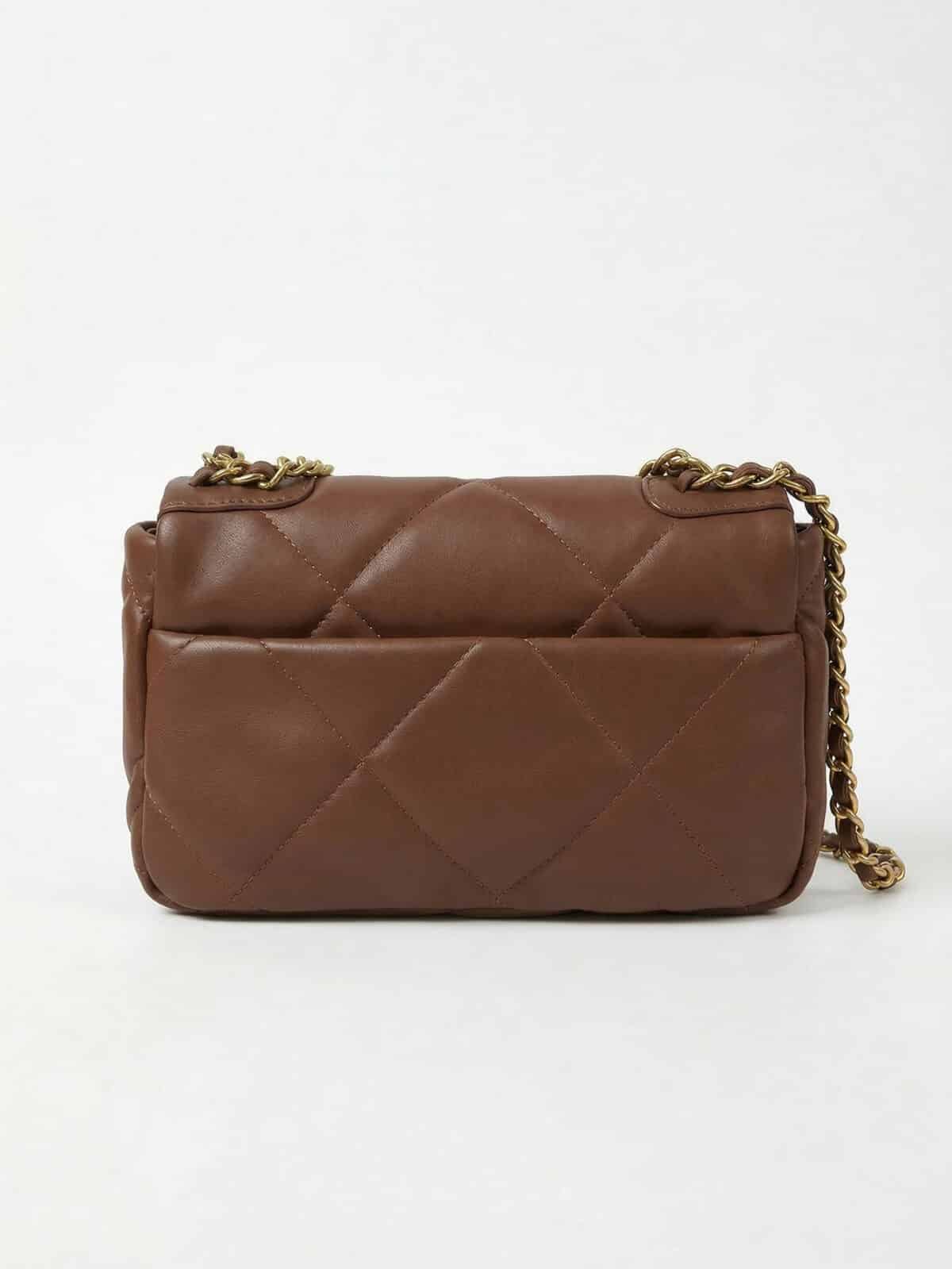Bolsa De Ombro Flap Acolchoada Minimalista Elegante Com Corrente Dourada Estilo Old Money - Imagem 3