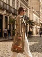 Bolsa De Ombro Vintage Estampa Monograma Retro Com Corrente Dourada Estilo Old Money - Imagem 5