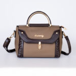 Bolsa Feminina Elegante em Couro Sintético Premium - Detalhes Sofisticados!