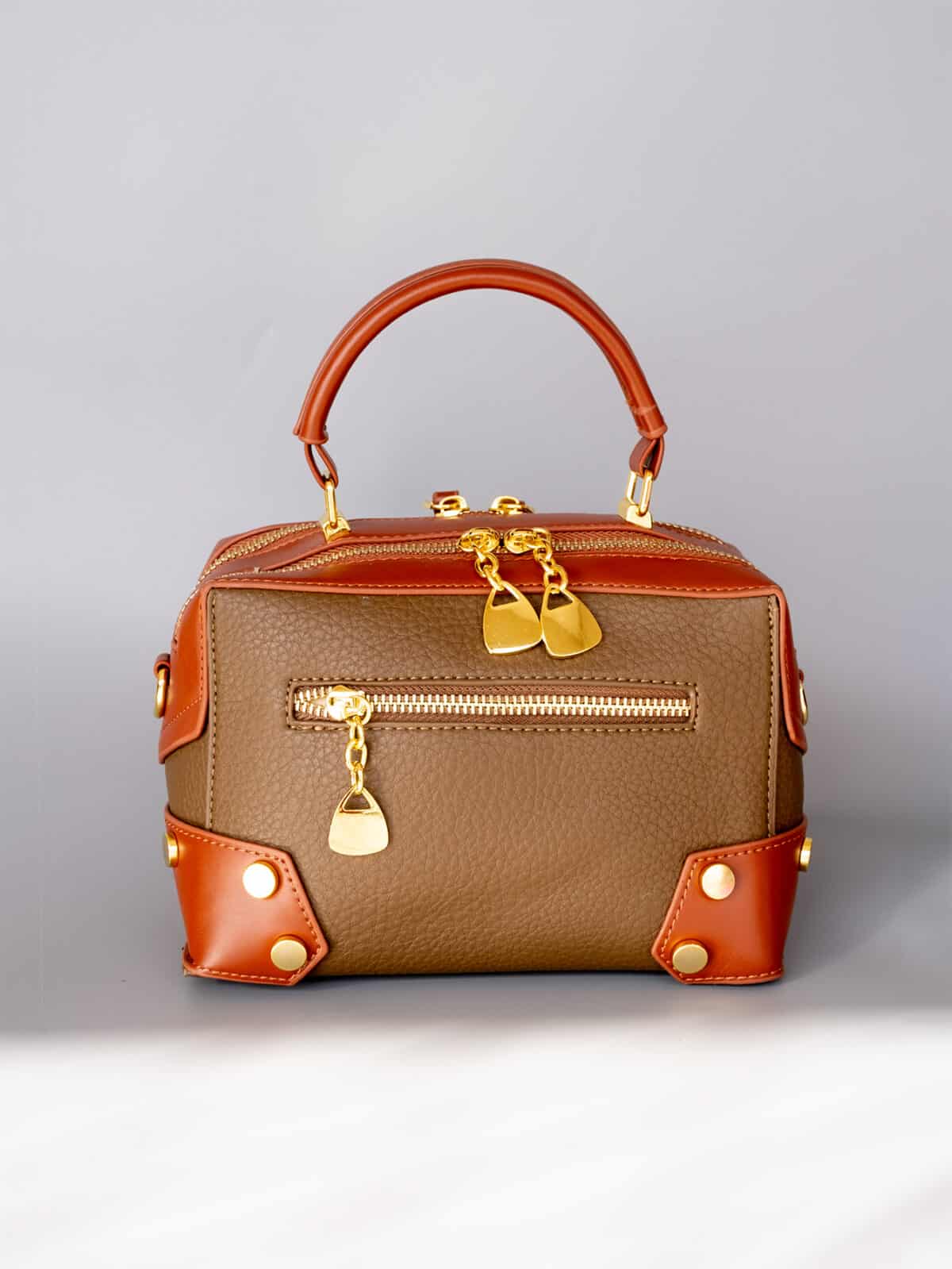 Bolsa Feminina Couro Premium Mini Baú Elegante Compacta Alça Larga - Imagem 4
