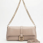 Bolsa De Ombro Baguette Minimalista Estilo Old Money Com Fivela B E Alça De Corrente