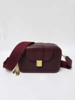 Bolsa Transversal Estruturada Elegante Com Alça Larga Larga E Fecho Dourado Casual Chic - Imagem 2