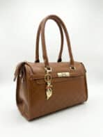 Bolsa De Ombro Baú Estruturada Matelassê Vintage Com Pingente Elegante - Imagem 3