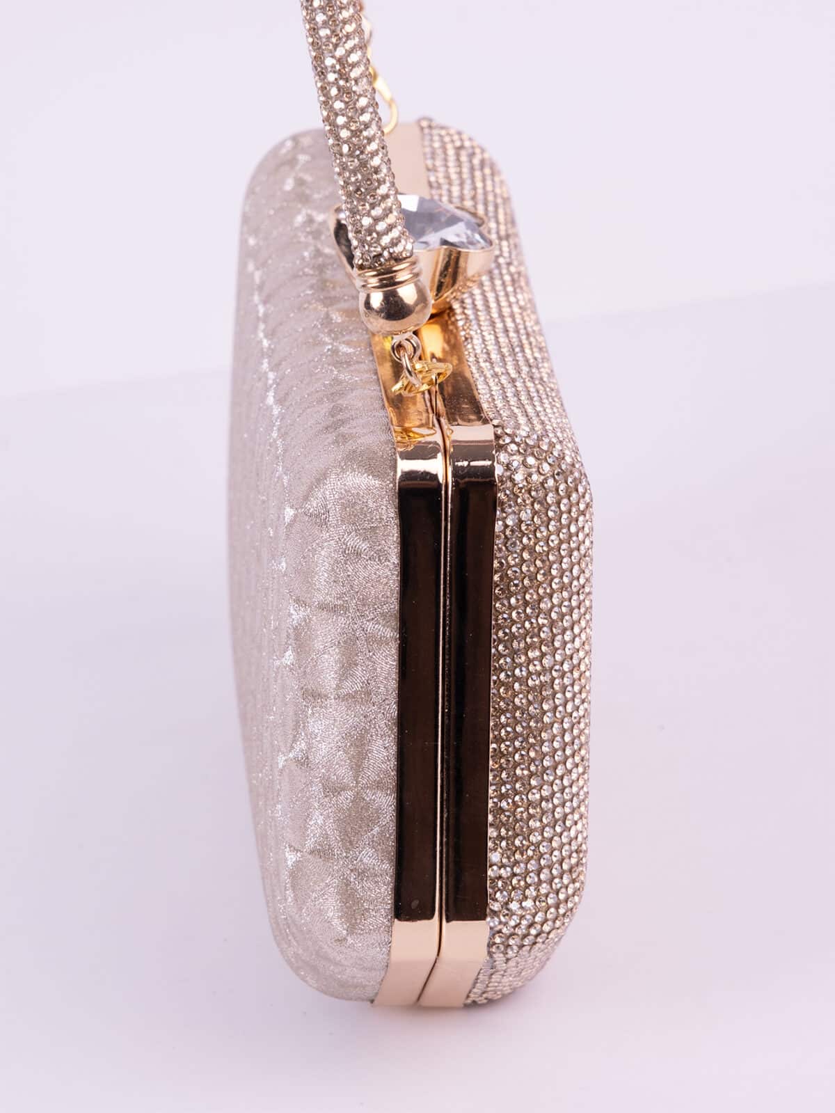 Clutch Pedraria com Alça de Mão e Corrente Brilho Festa - Imagem 8