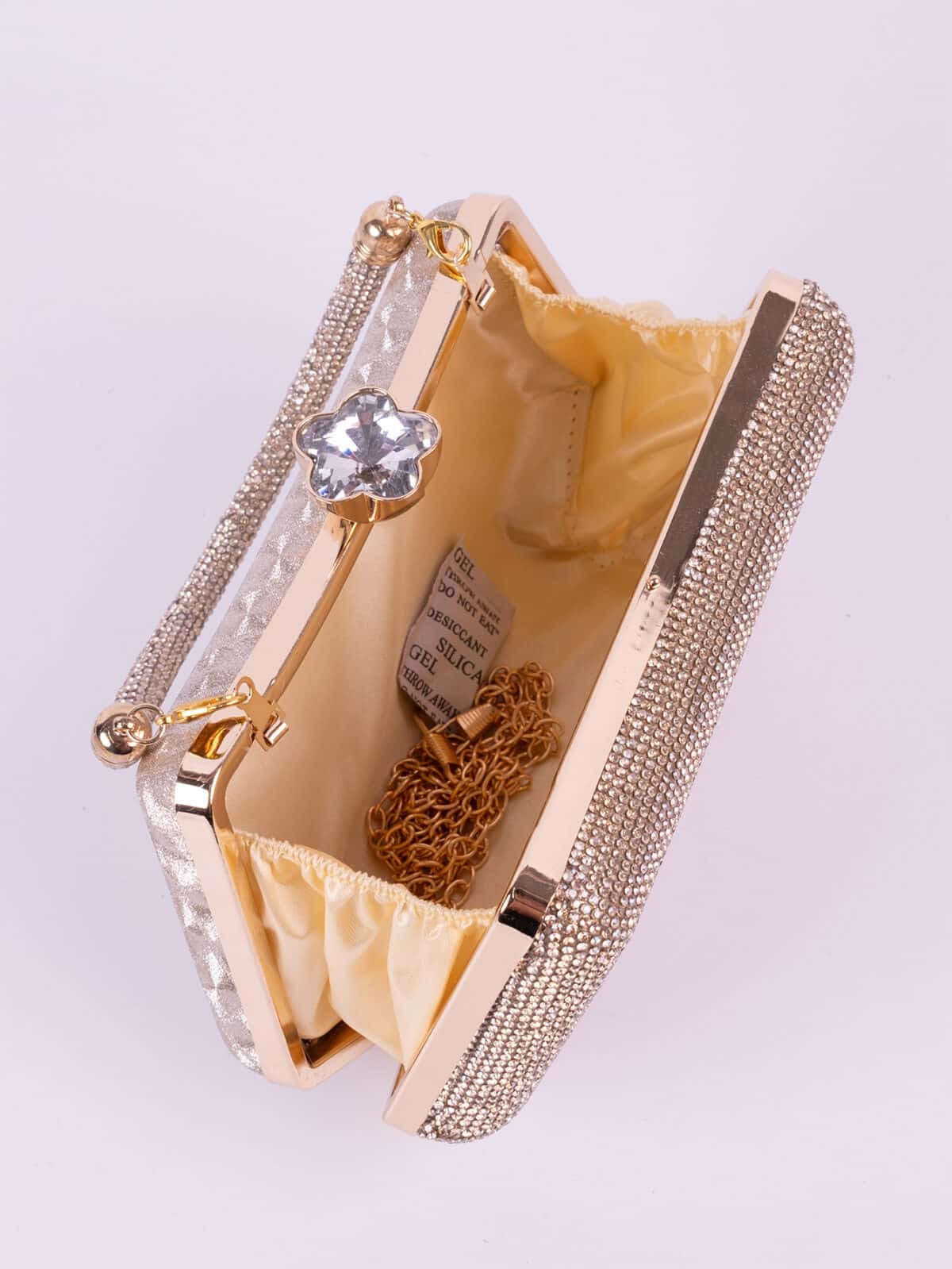 Clutch Pedraria com Alça de Mão e Corrente Brilho Festa - Imagem 9