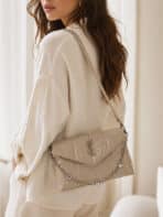 Bolsa Feminina Acolchoada Puffer De Luxo Ombro Baguete Com Corrente De Cristais - Imagem 5