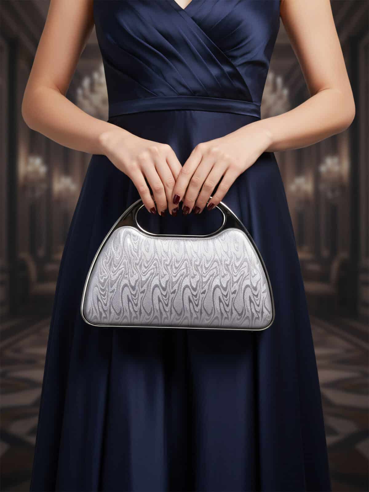Clutch Bolsa de Festa Madrinha Casamento Formatura Luxo Rígida com Alça Fixa e Corrente - Imagem 3